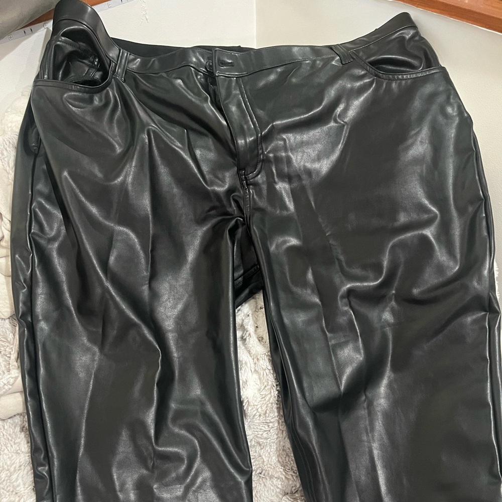 Abercrombie and fitch curve love vegan leather pants